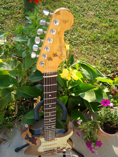 Fender Custom Shop Rory Gallagher Straocaster
Headstock