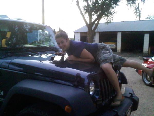 Me on my Jeep! by LittleDreamerVH in Jeepin' and Listenin' to VH!
